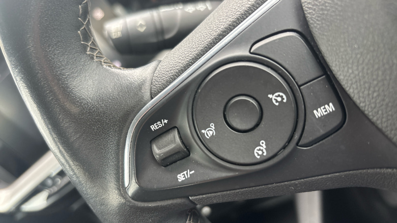 Vauxhall Mokka 1.2 Turbo 100 SE 5dr Petrol Hatchback